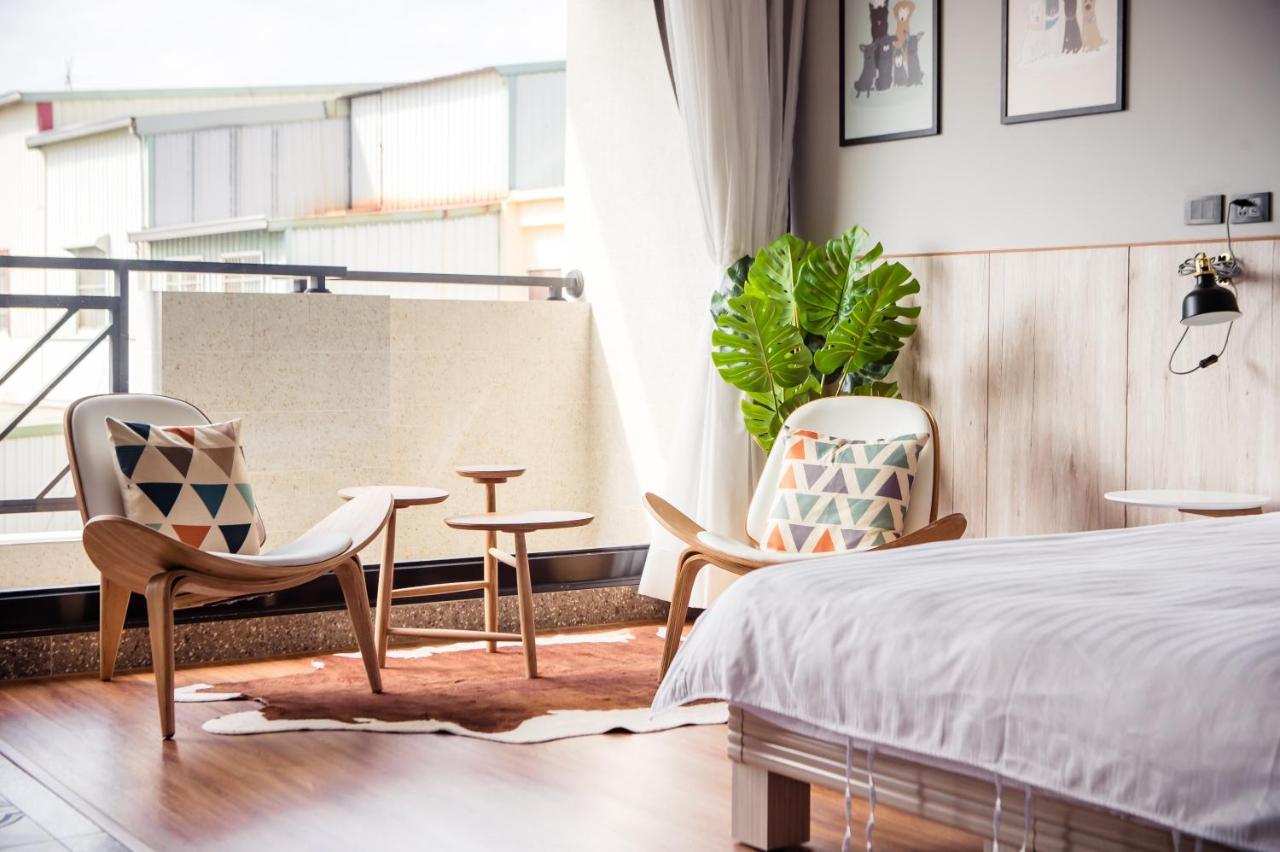 I Am Here B&B Tainan Exterior photo